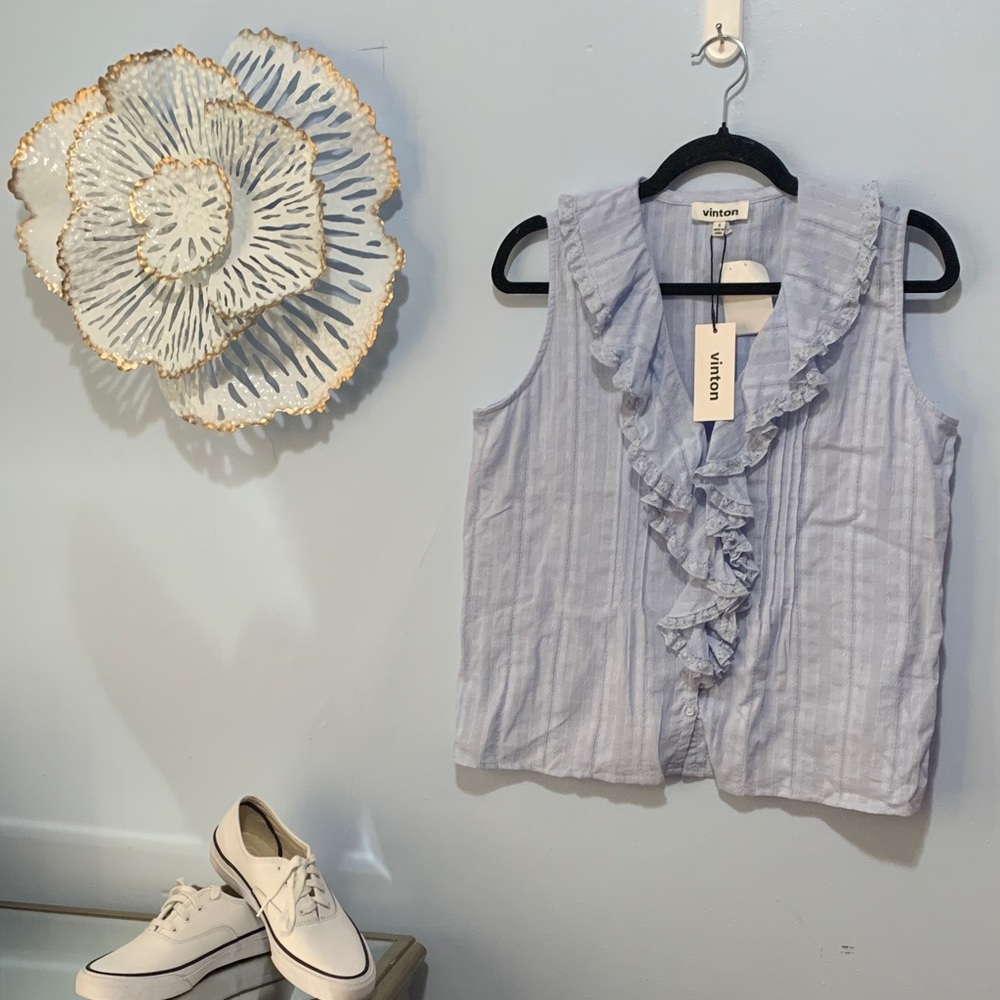 Vinton NWT baby blue pretty blouse size small